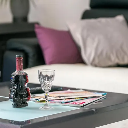Sb Joy Apartment *