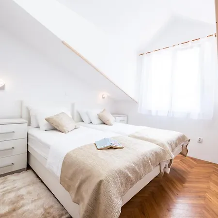 Sb Joy Apartment *